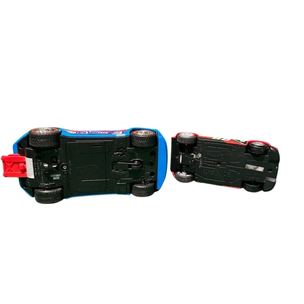 Hot Wheels Pop‎ Racers Nitro Door Slammer 7-Inch Blue Motorized Vehicle Set of 2